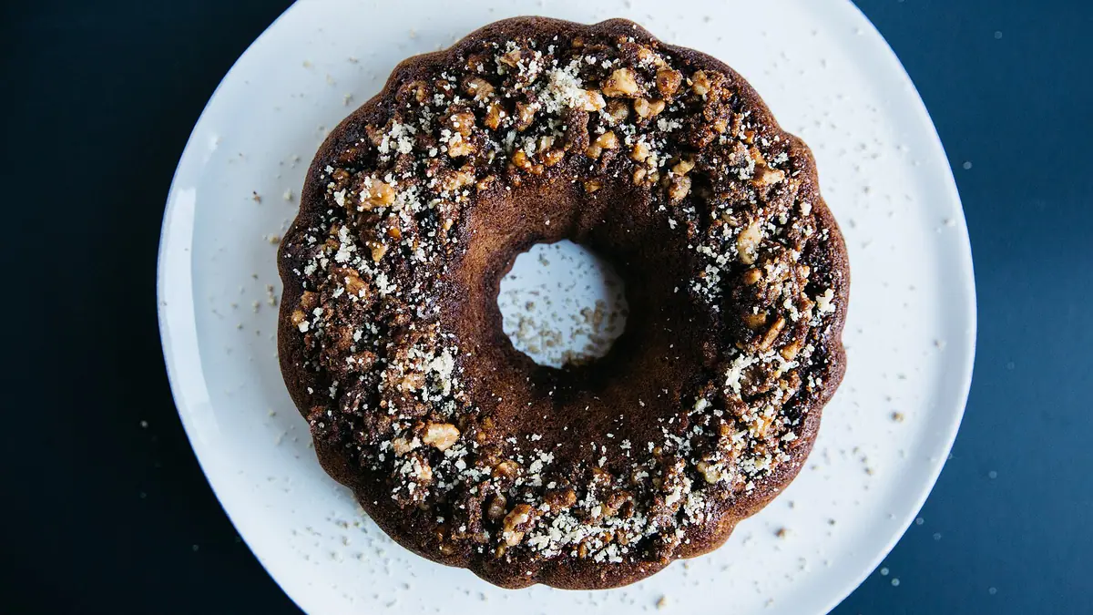 Doughnut Shop bakes